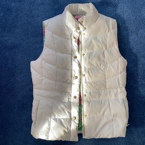Lilly Pulitzer Size Medium White Puffer Vest